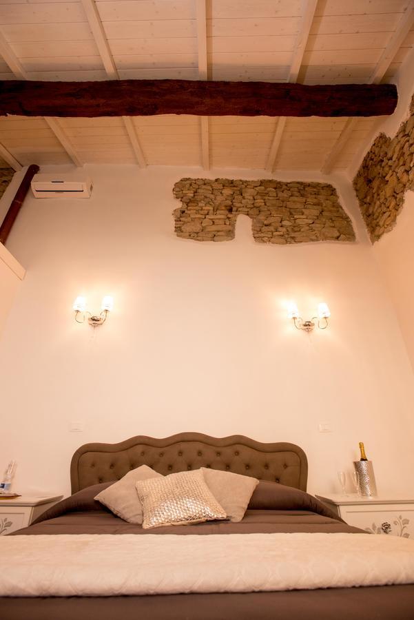Luxury Relais Cuore Sabino Stimigliano Bagian luar foto